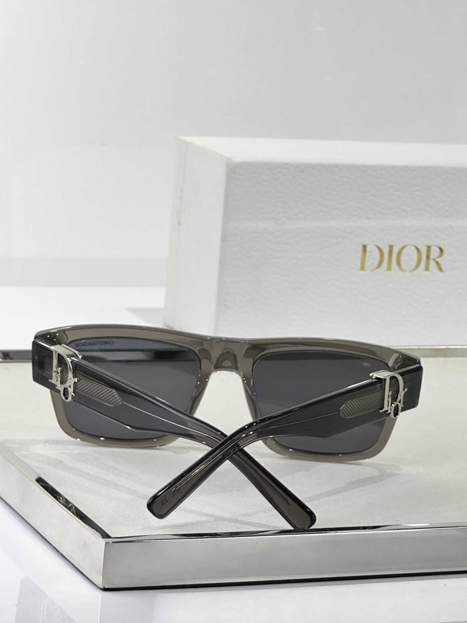  DIOR
MOD：S3F
Size：55口19 145
