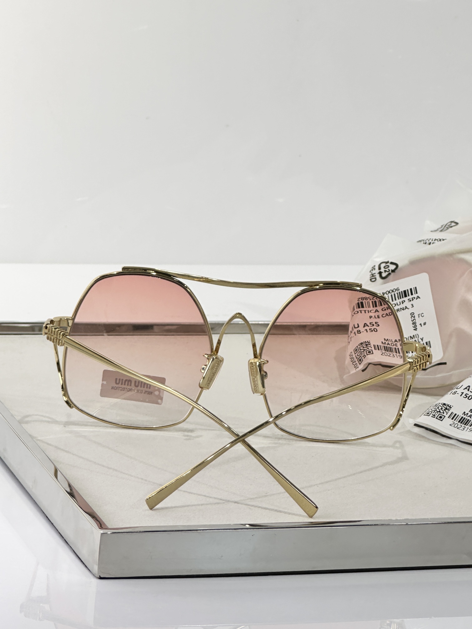  MIU MI*
MODELSMUA55
SIZE：57口18-150

