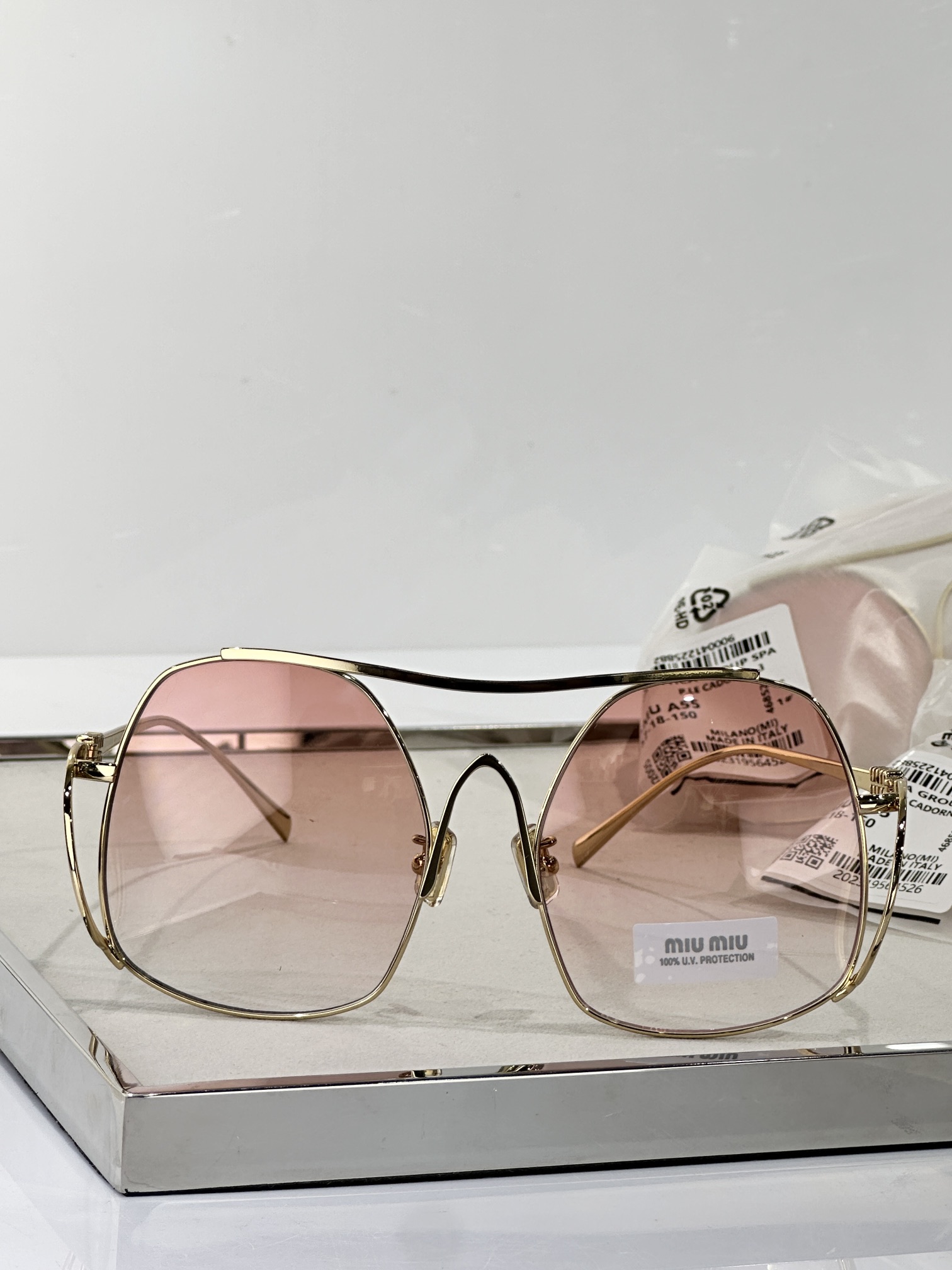  MIU MI*
MODELSMUA55
SIZE：57口18-150

