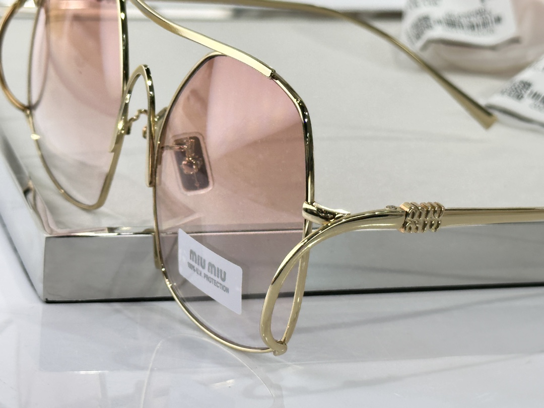  MIU MI*
MODELSMUA55
SIZE：57口18-150

