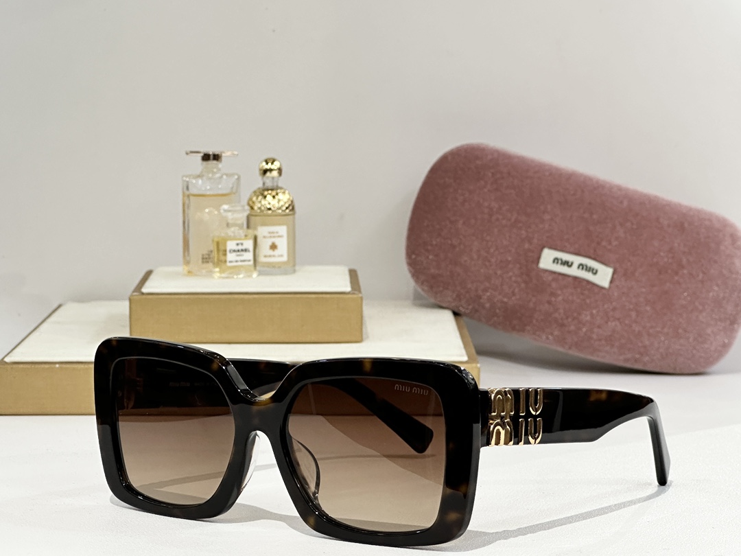  MIU MI*
MODELSMU 10Y
SIZE：56口17-140
