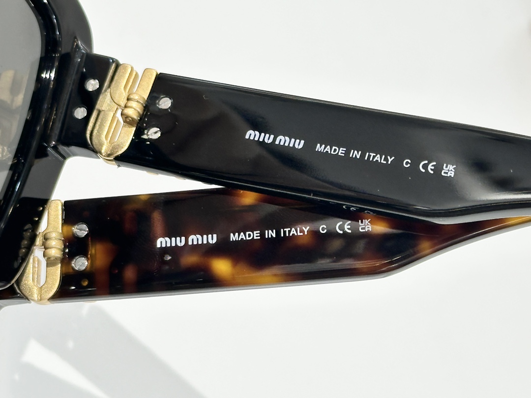  MIU MI*
MODELSMU 10Y
SIZE：56口17-140
