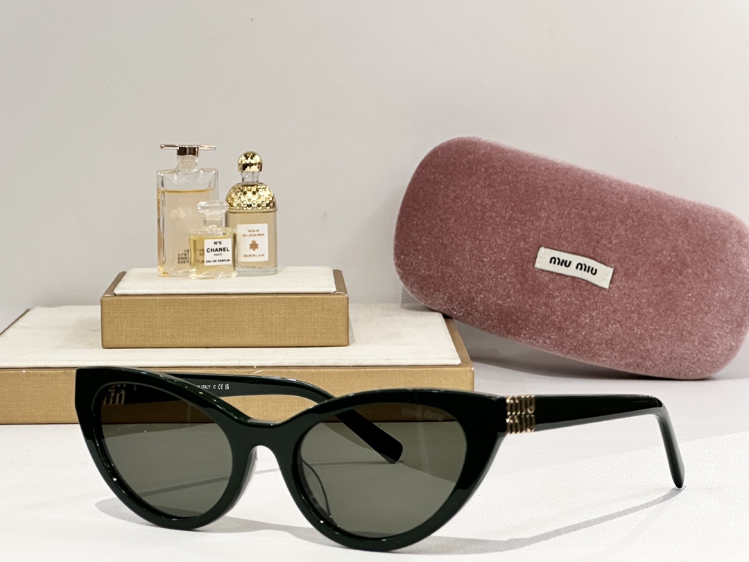  MIU MI*
MODELSMU A04
SIZE：54口20-140
