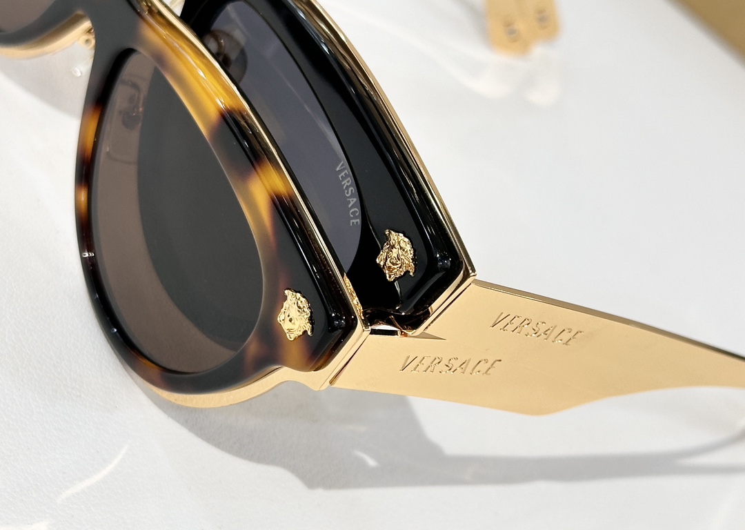  VERSACE
MOD：VE6792
Size：50口17 140
