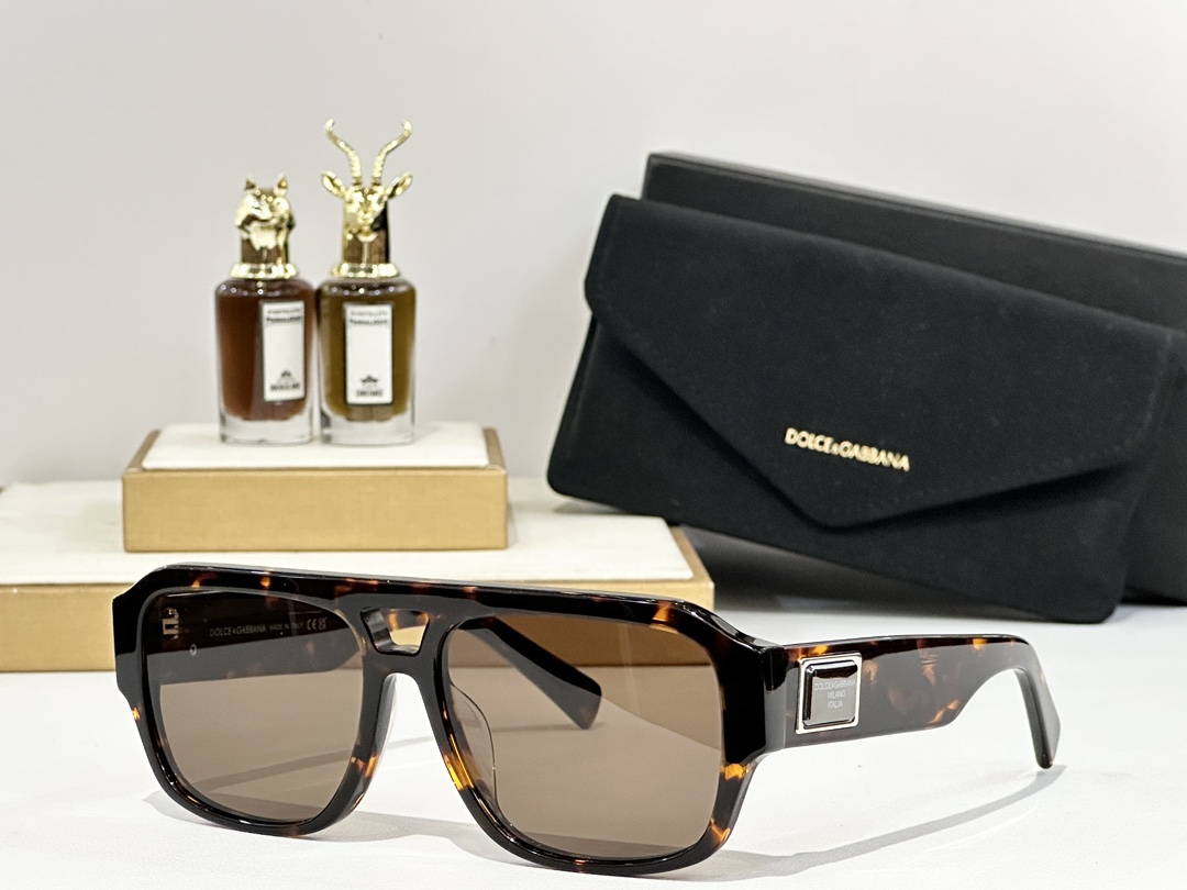  DOLCE & GABBAN*
MODEL：DG4506
SIZE56口17-145
