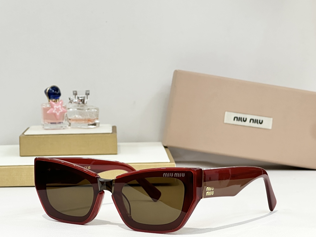  MIU MI*
MODEL MU 95AV
SIZE：52口24-140
