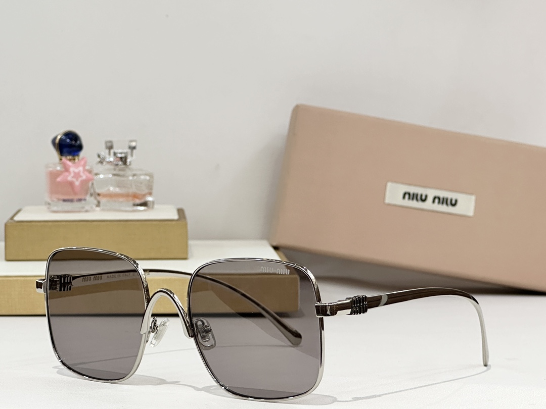  MIU MI*
MODEL SMU A625S
SIZE：55口20-145
