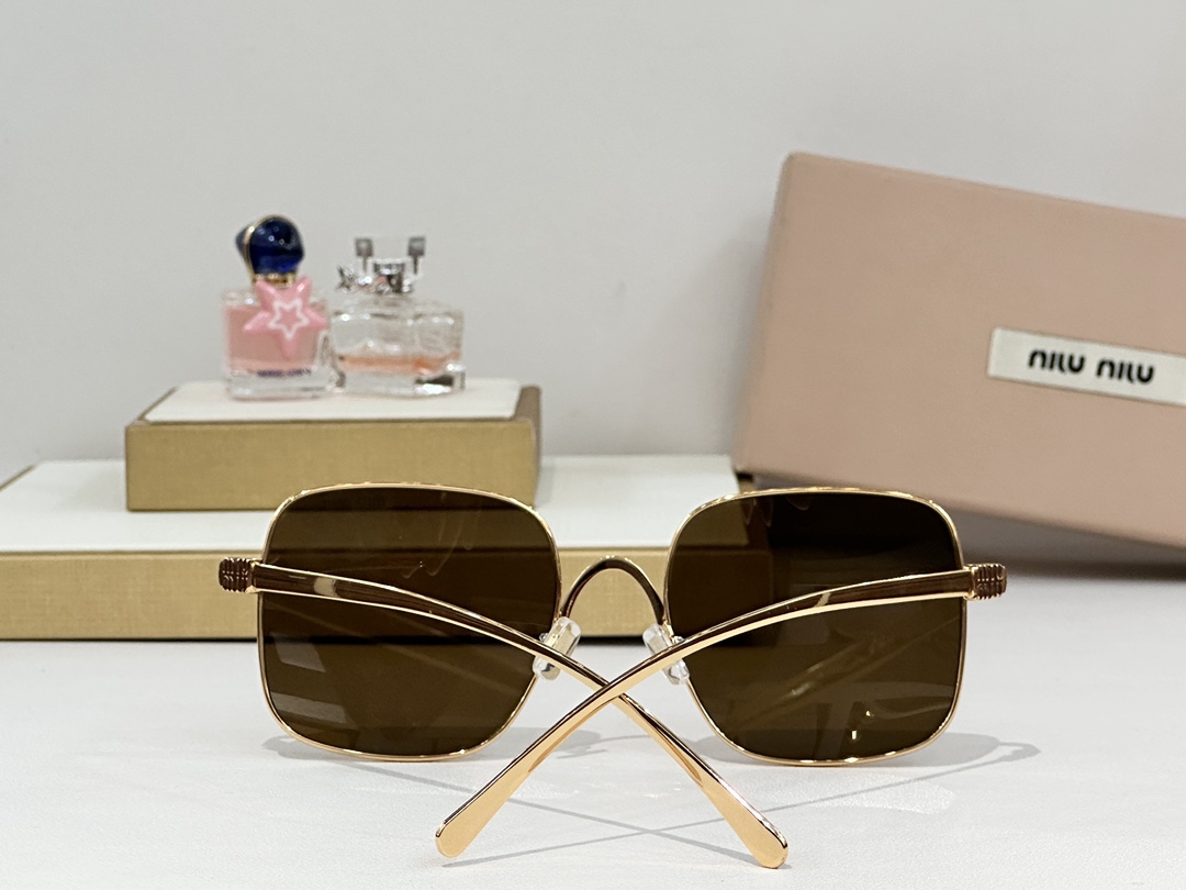  MIU MI*
MODEL SMU A625S
SIZE：55口20-145
