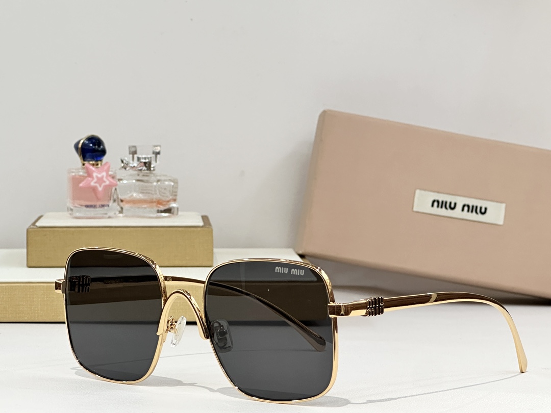  MIU MI*
MODEL SMU A625S
SIZE：55口20-145
