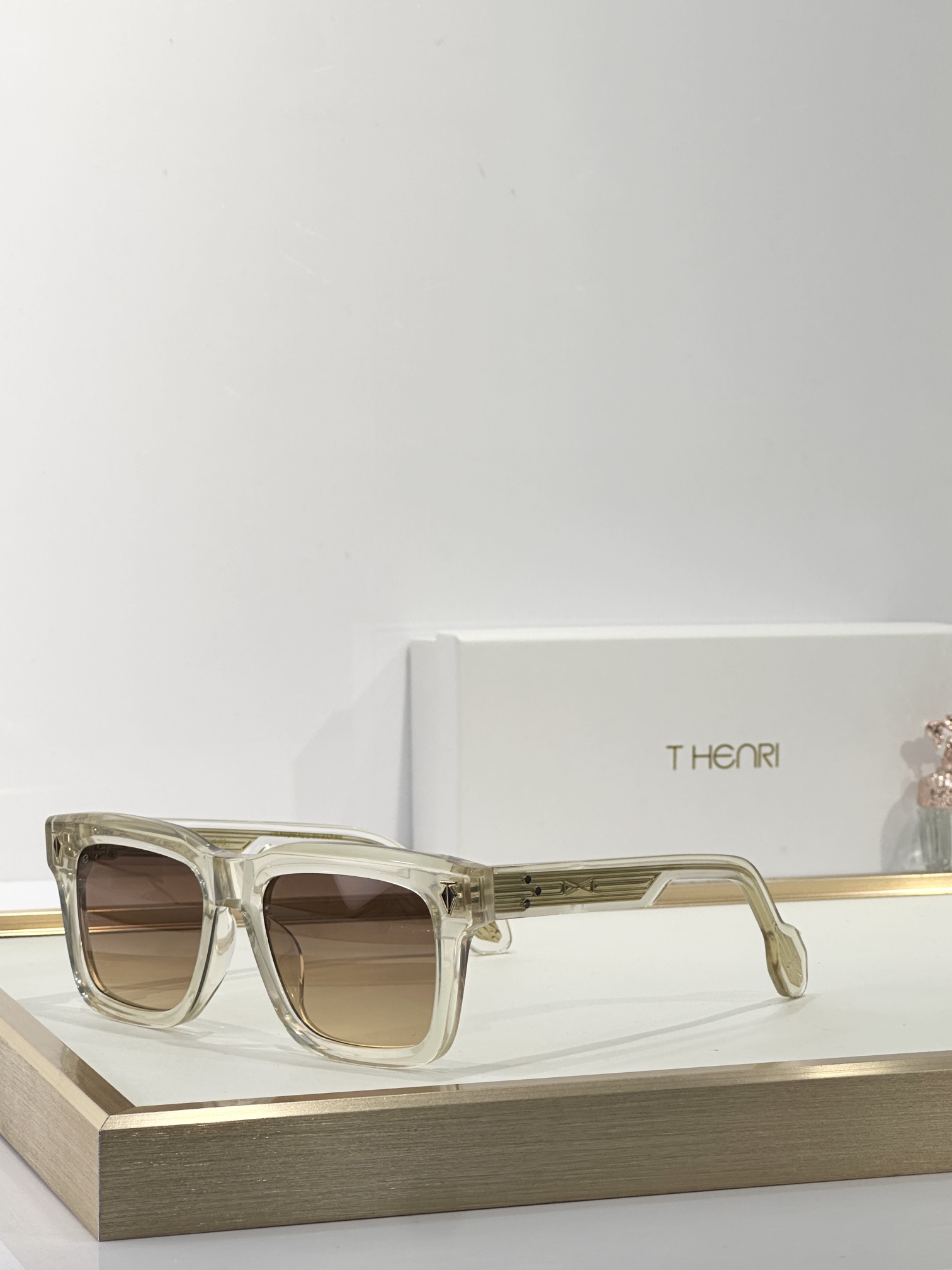  T-HENRI
MODEL：H1
SIZE 54口19-148

