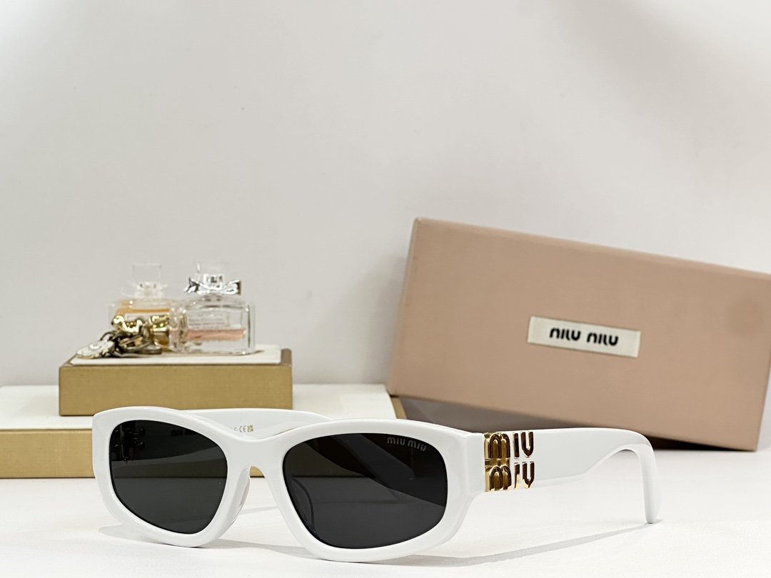  MIU M*
MODEL MU A626S
SIZE：57口20-140
