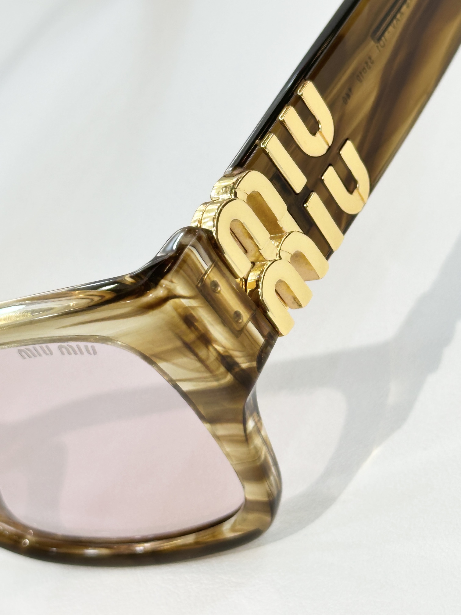  MIU M*
MODEL MU A627S
SIZE：55口19-140
