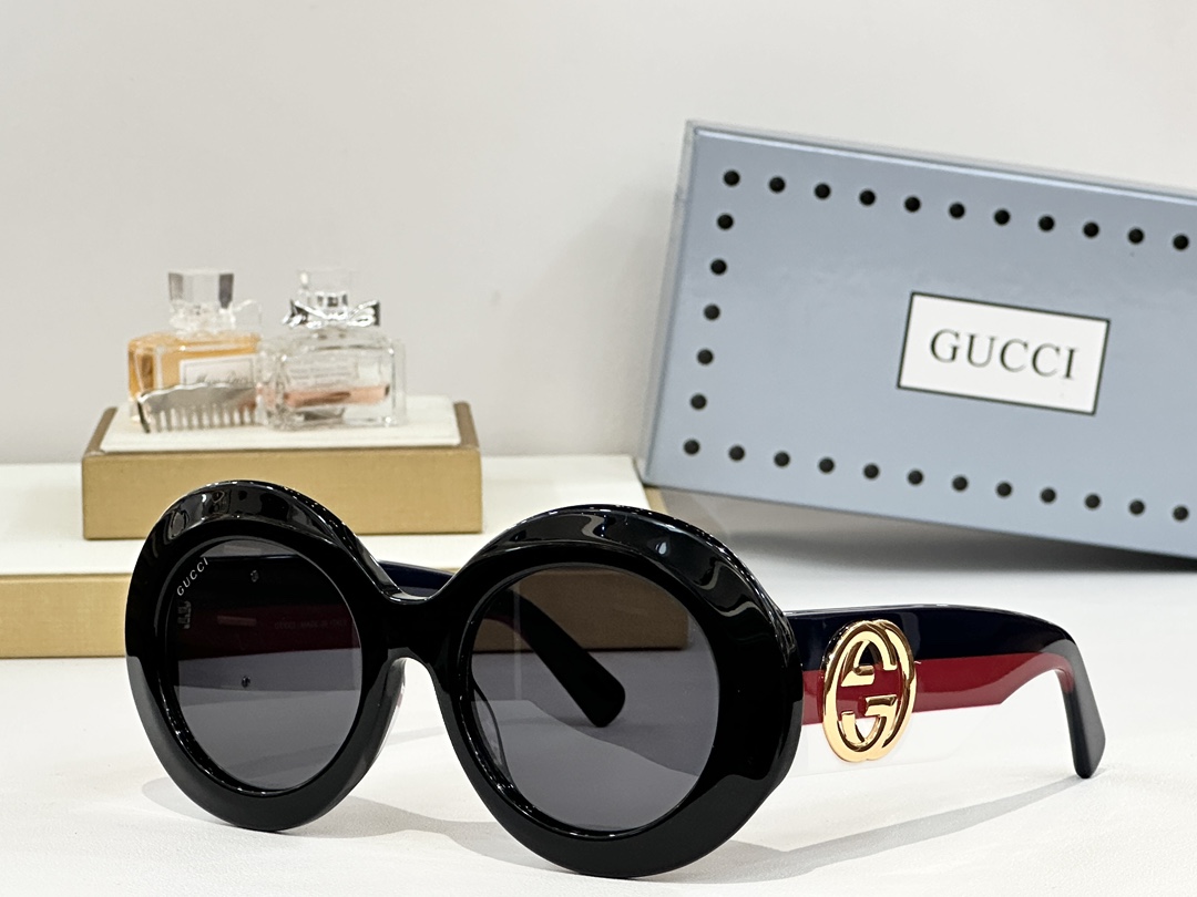  Gucci 
MOD：GG1647
Size：54-21-140

