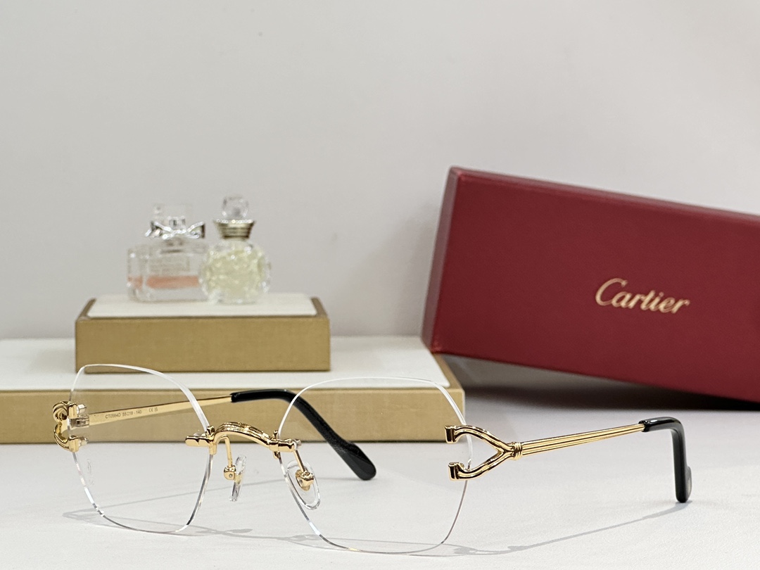  Cartier
MOD：CT0564O
Size：55口18-140
