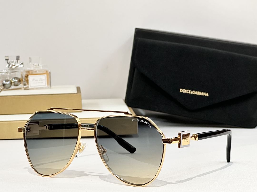  DOLCE & GABBAN*
MODEL：DG2315
SIZE59口15 143
