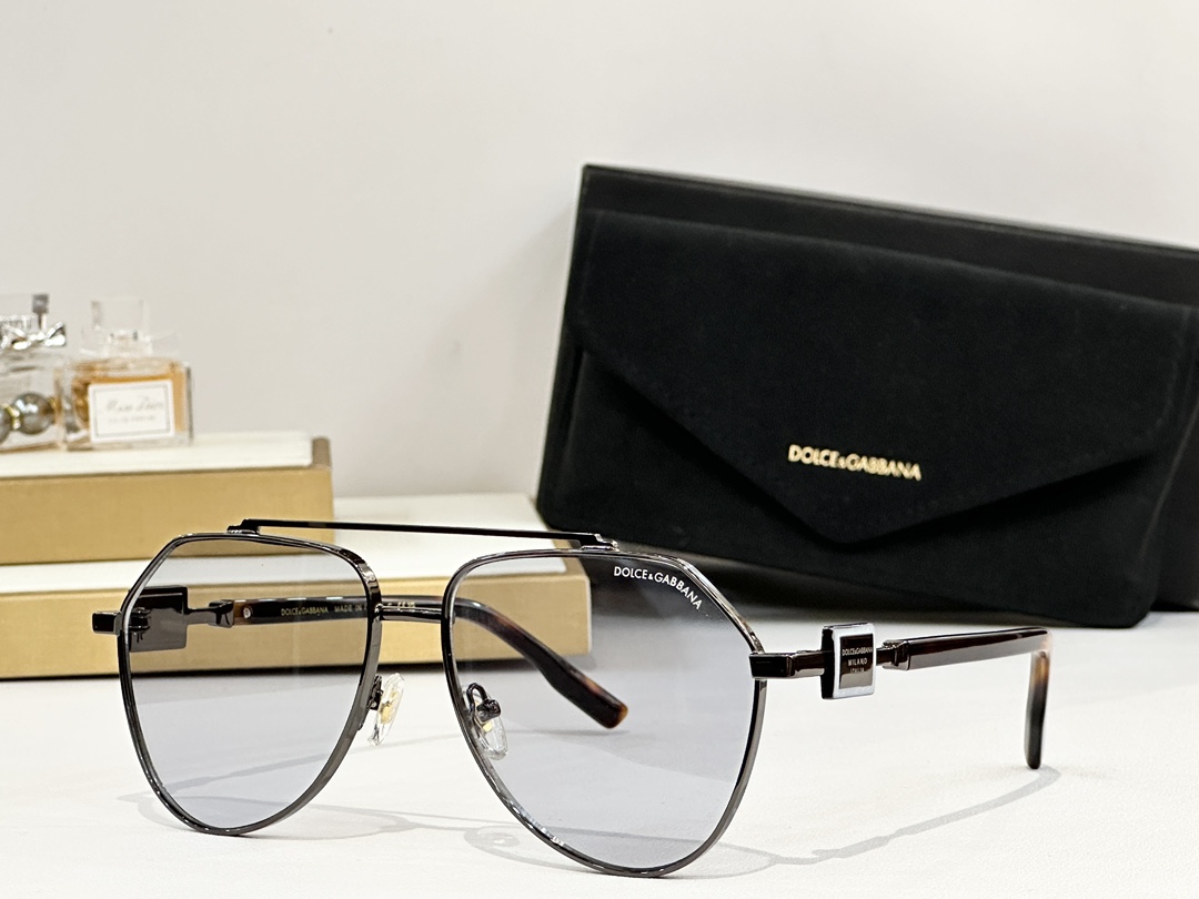  DOLCE & GABBAN*
MODEL：DG2315
SIZE59口15 143
