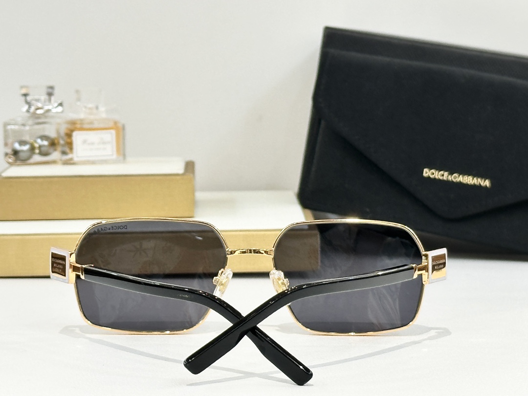  DOLCE & GABBAN*
MODEL：DG2316
SIZE58口17 143
