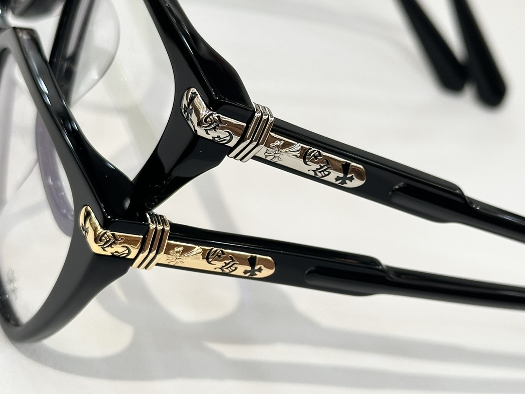 。Chrome Heart*
MODELSTIFFILIS
SIZE：56口16-145
