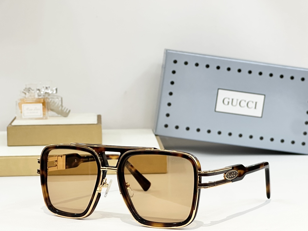  GUCCI
Model：GG1652
Size：56口19-140

