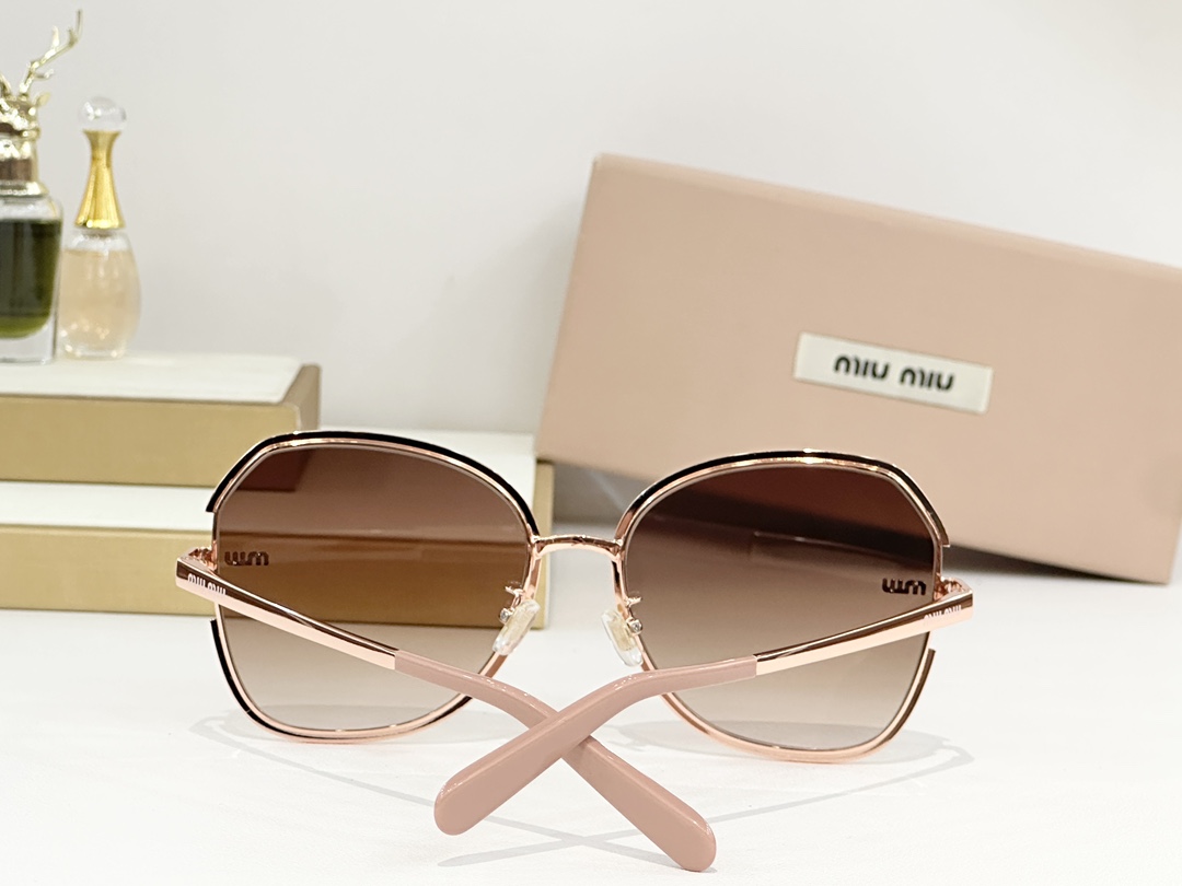  MIU MIU
MOD：SMU68S
Size：58口19 145
