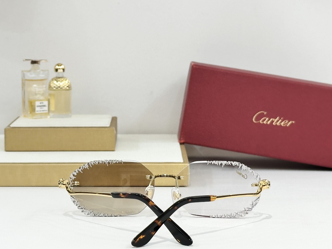  Cartie*
MODEL：CT82005O
Size：60口15 135
