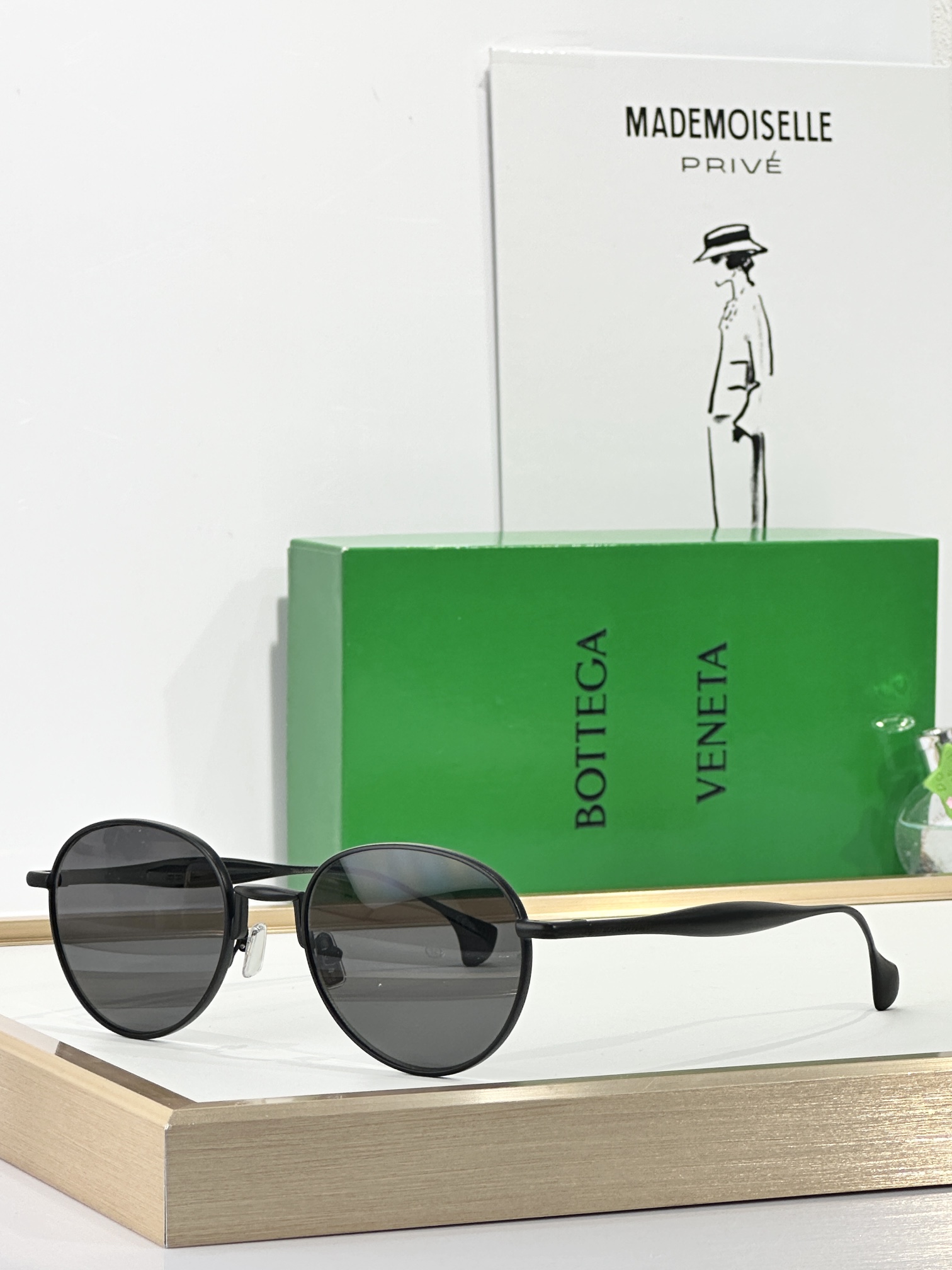 BOTTEGA VENET*
TOP QUALITY
MODEL：BV1396S
SIZE53口21-1