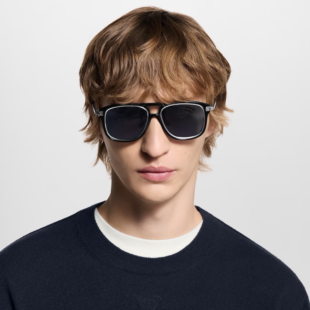  LOUIS VUITTO*
MODEL：Z2595U
SIZE：56口18-150

