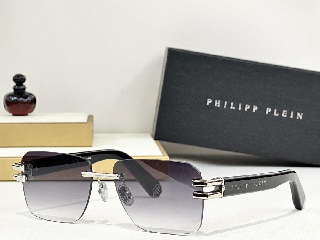  PHILIPP PLEIN
MOD：086
Size：59口17 150
