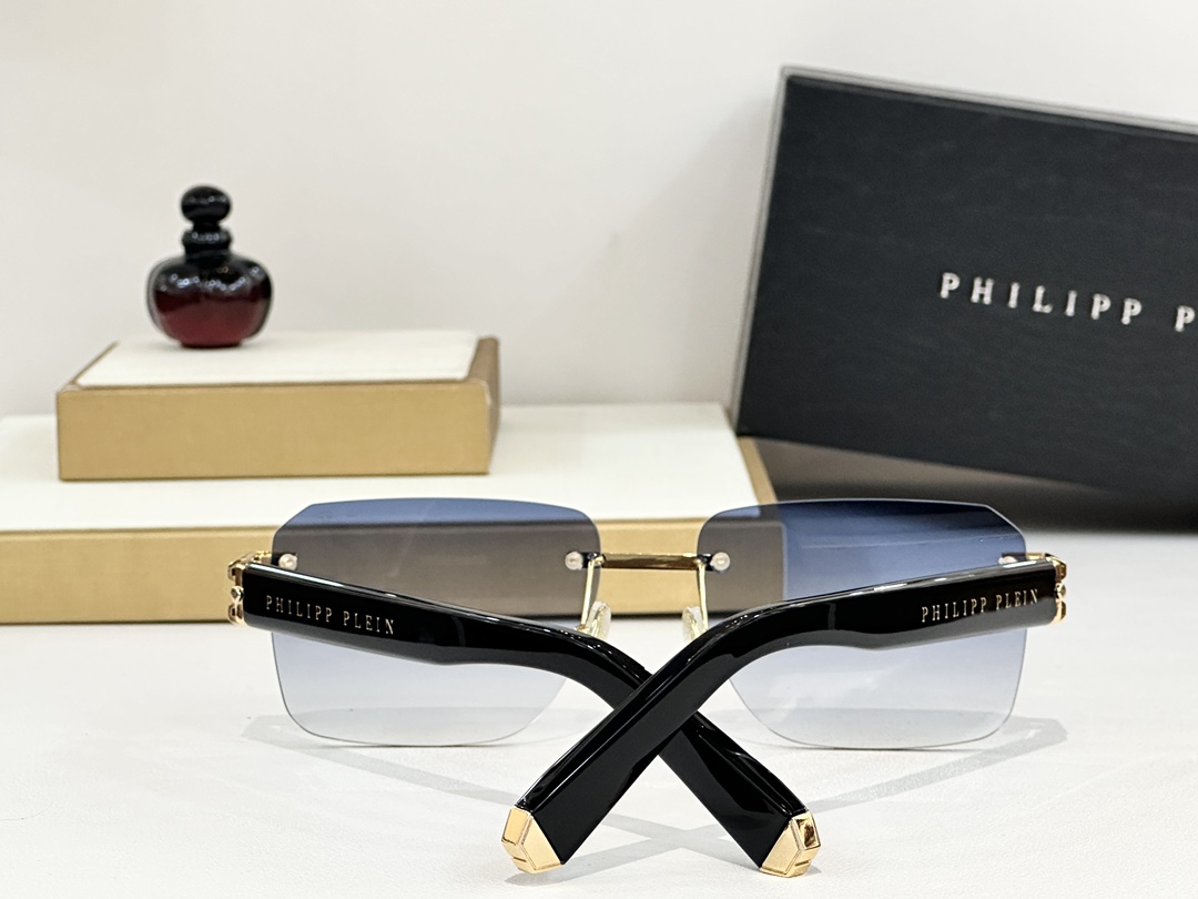  PHILIPP PLEIN
MOD：086
Size：59口17 150
