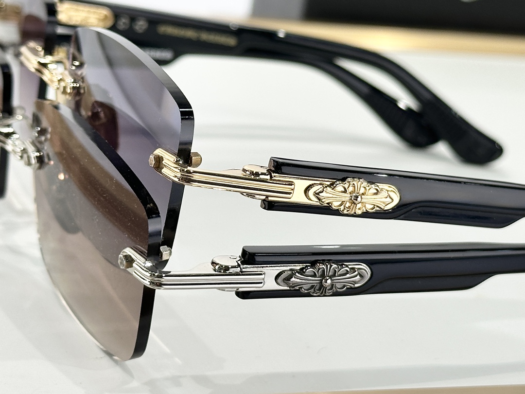  CHROME HEART
专属定制款 
DEEP II 
SIZE57-20-146

