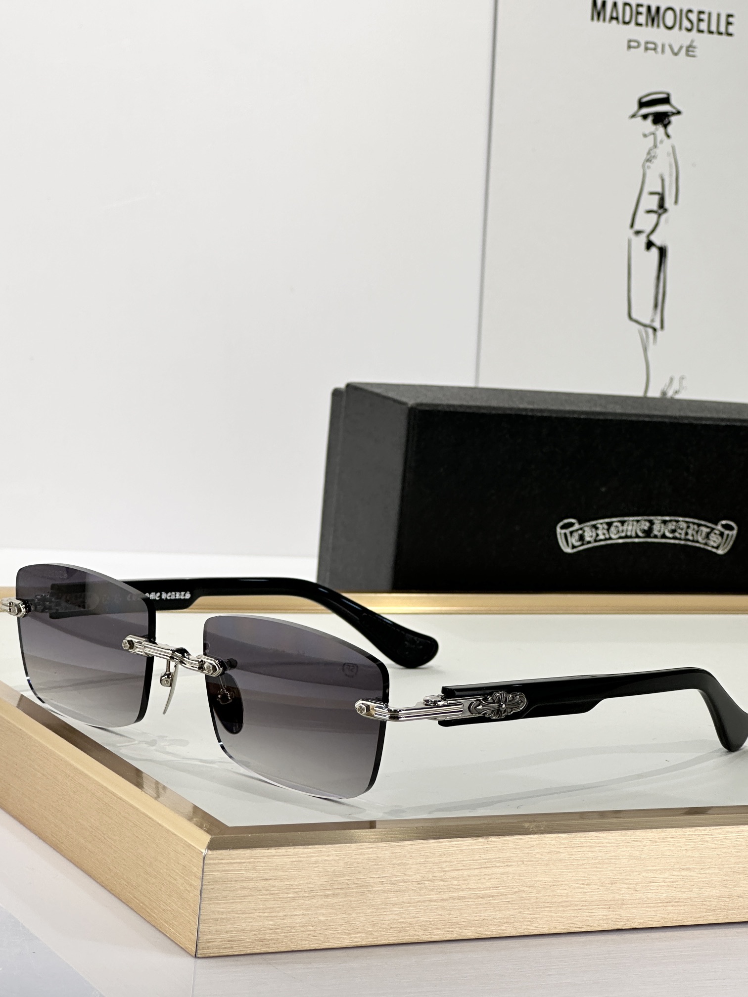  CHROME HEART
专属定制款 
DEEP II 
SIZE57-20-146
