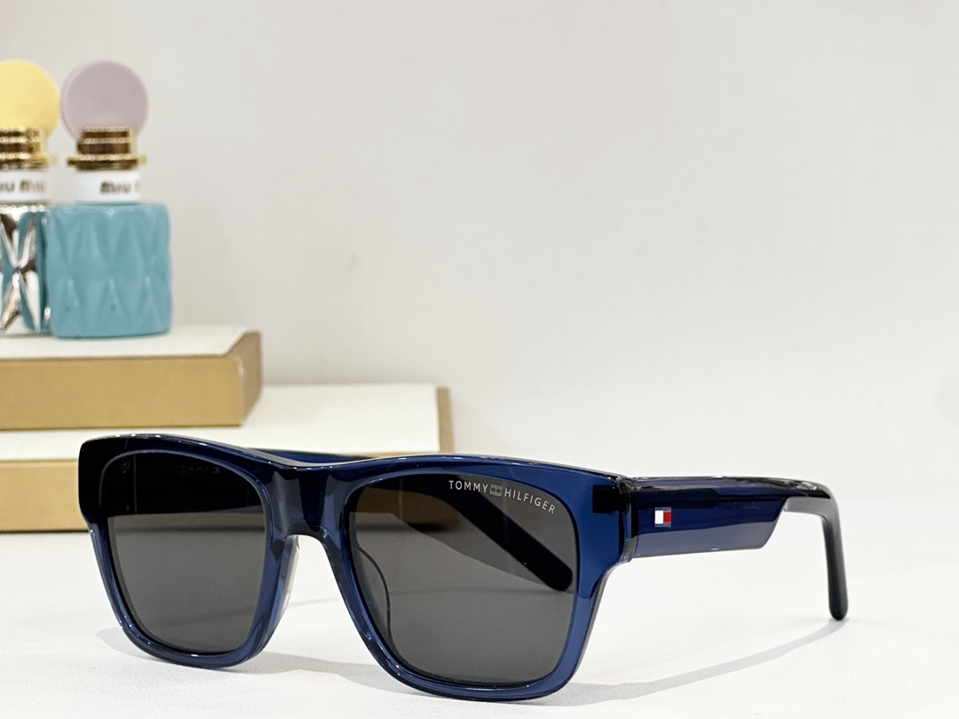  TOMMY HILFIGER
MOD：TH 1975/S
Size：51口19 145
