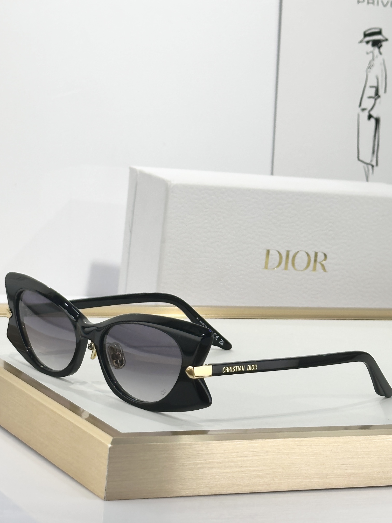  DIOR
MODS2F
Size54口16 145
