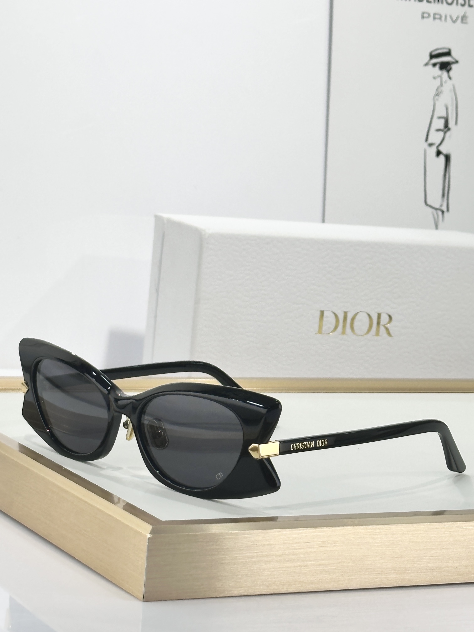  DIOR
MODS2F
Size54口16 145
