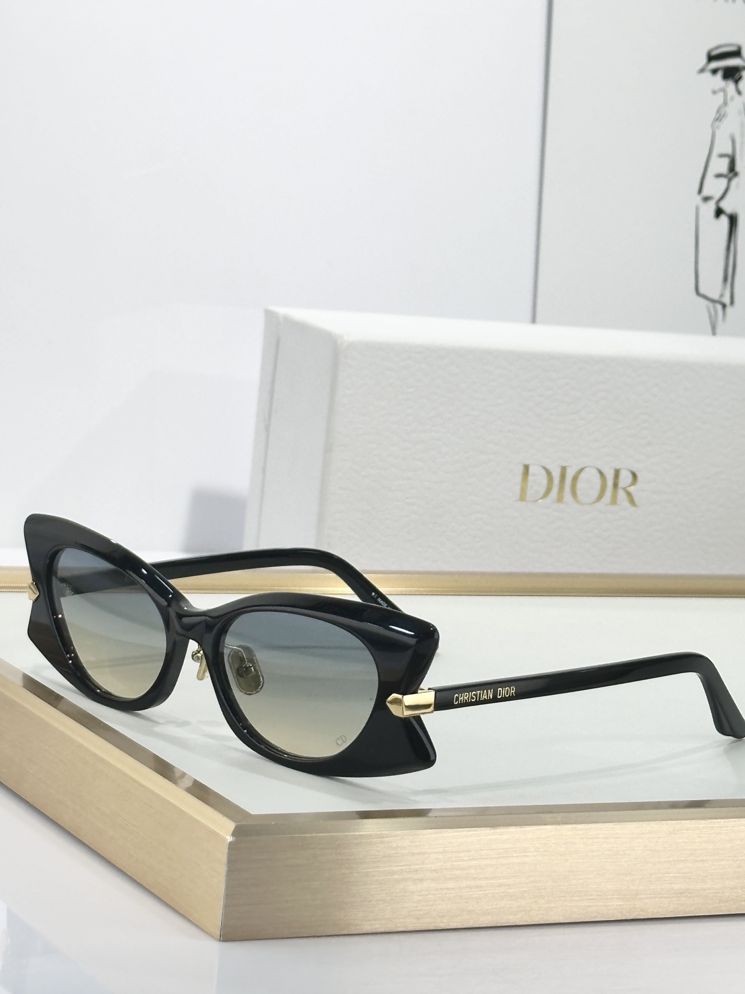  DIOR
MODS2F
Size54口16 145
