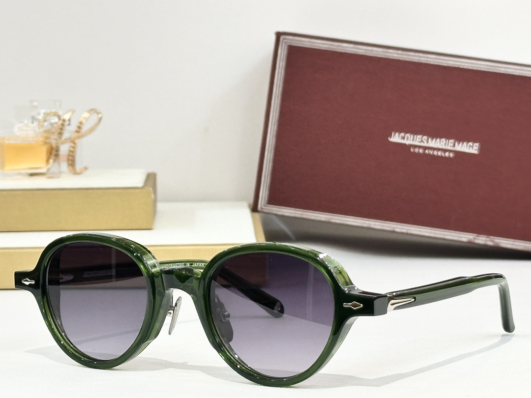  圆型JACQUES MARIE MAGE
日本手工眼镜 
MODEL：CLARK
SIZE45-22
