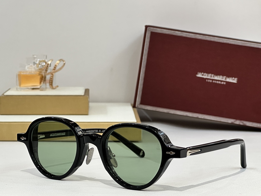  圆型JACQUES MARIE MAGE
日本手工眼镜 
MODEL：CLARK
SIZE45-22

