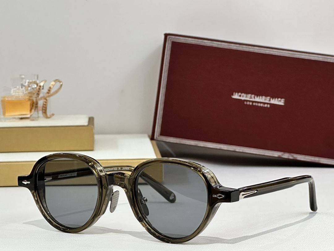  圆型JACQUES MARIE MAGE
日本手工眼镜 
MODEL：CLARK
SIZE45-22
