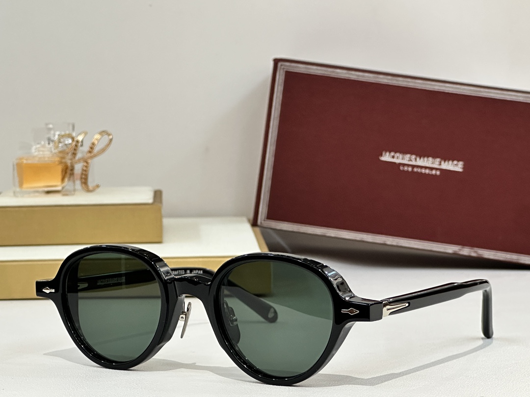  圆型JACQUES MARIE MAGE
日本手工眼镜 
MODEL：CLARK
SIZE45-22
