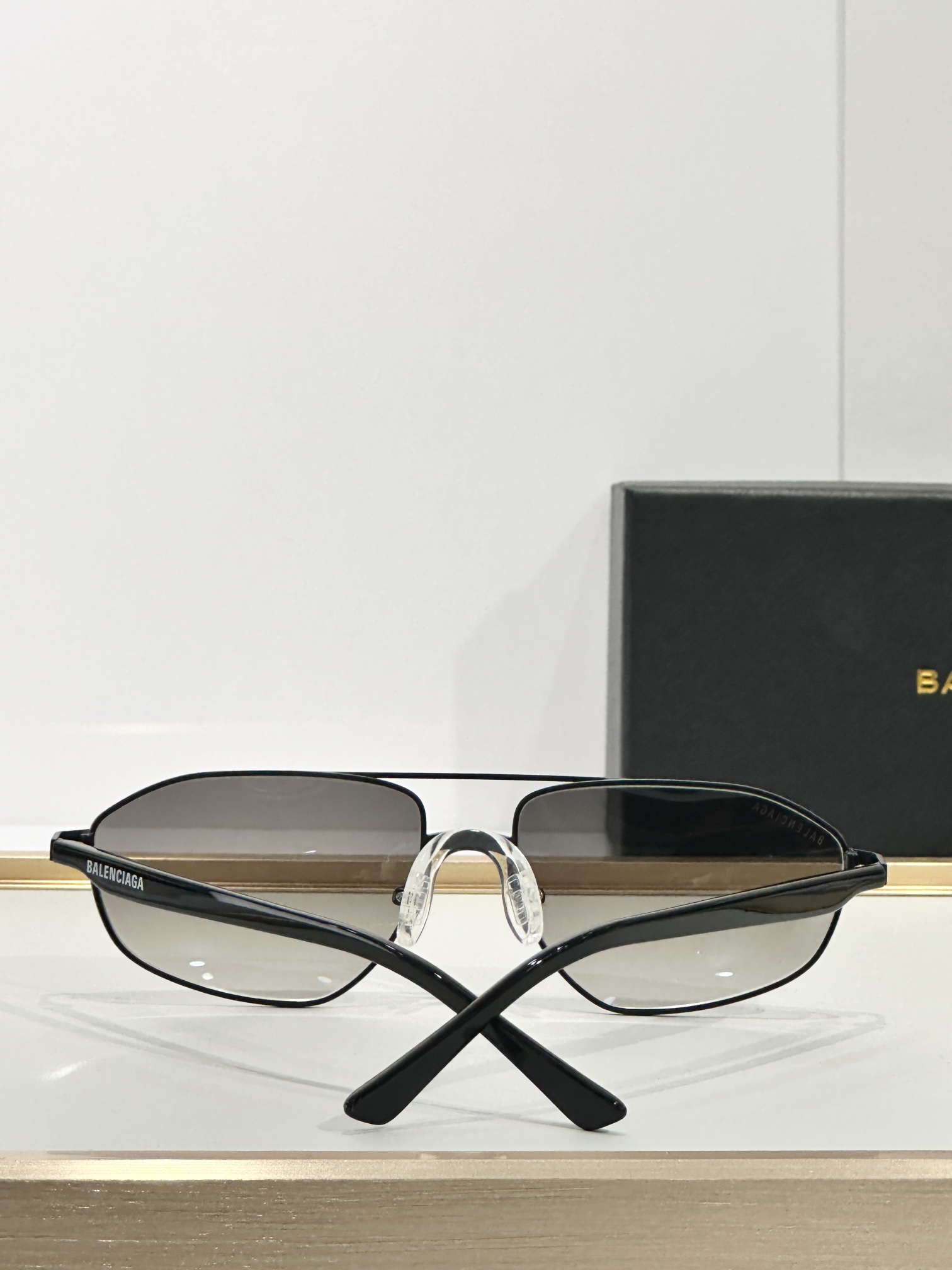  BALENCIAGA
MODEL：BB0012s
SIZE：58口16-140
