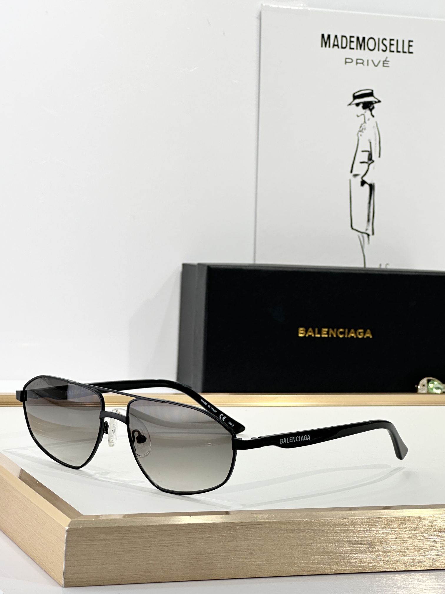  BALENCIAGA
MODEL：BB0012s
SIZE：58口16-140
