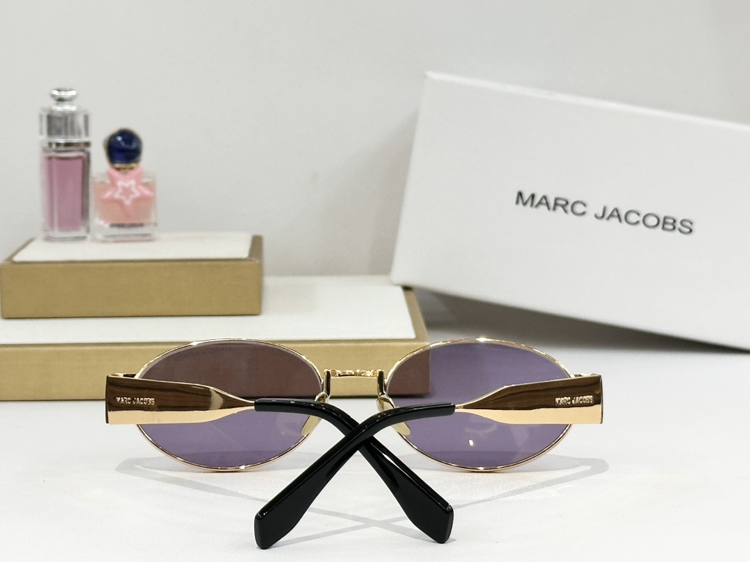  Mair Jacob
Mod：MARC806/S
Size ：58口19-140
