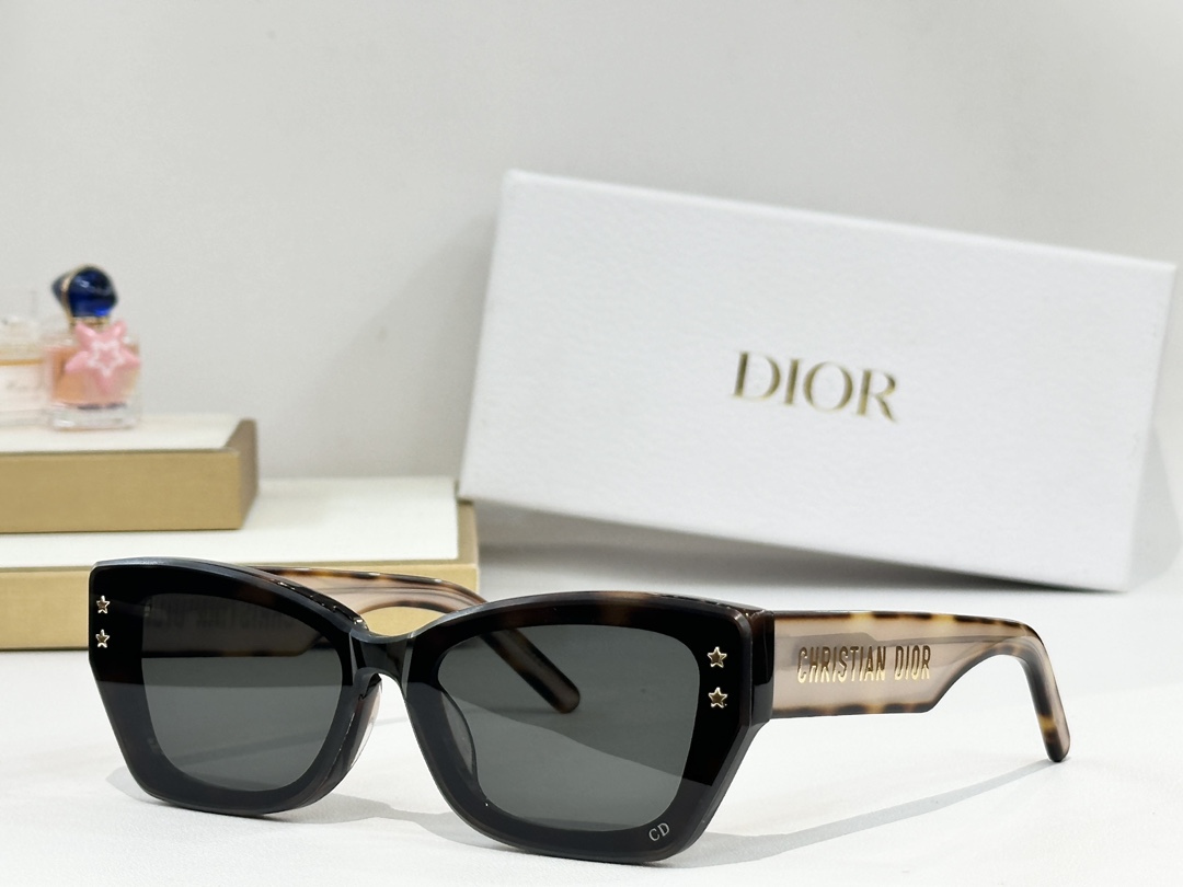  DIO*
MODEL：DSGTA32UCR
SIZE：53口19-140
