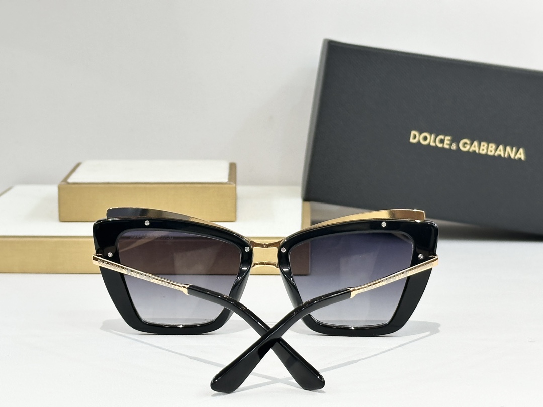  DOLCE & GABBAN*
MODEL：DG4472
SIZE：54口19-145
