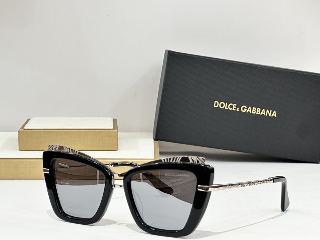  DOLCE & GABBAN*
MODEL：DG4472
SIZE：54口19-145
