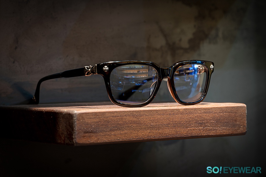  Chrome Hearts
MODELCOX UCKER
SIZE：52口19-153
