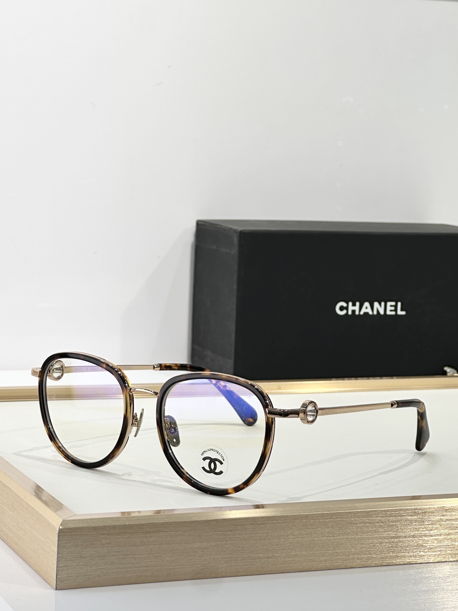  CHANEL
MOD：CH2220
Size：51口23 142
