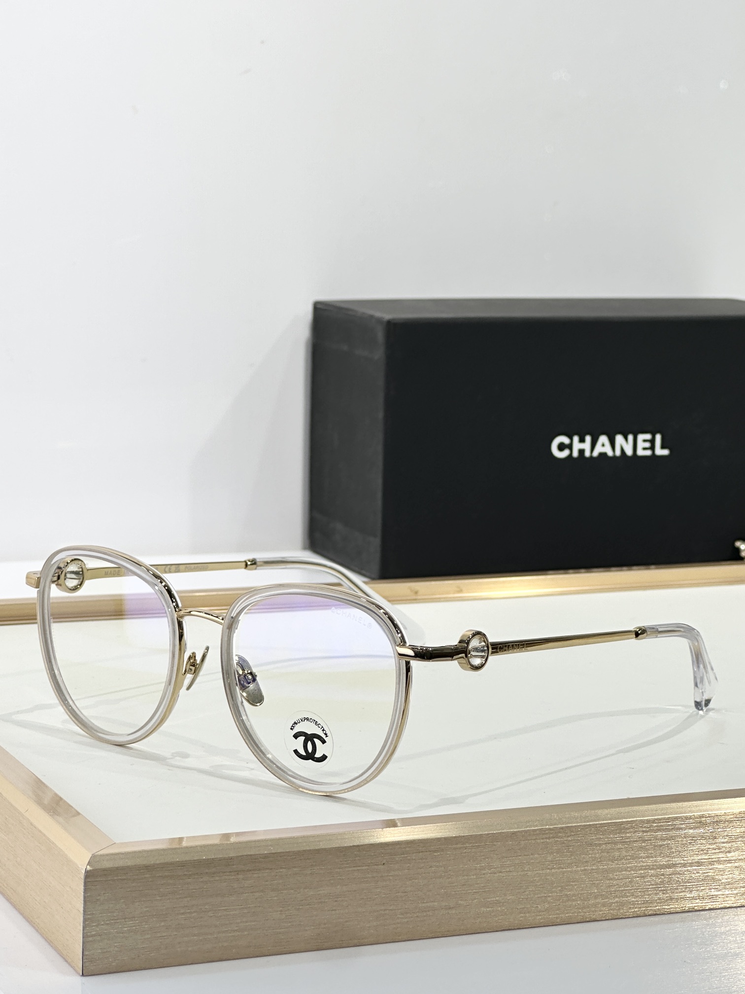  CHANEL
MOD：CH2220
Size：51口23 142

