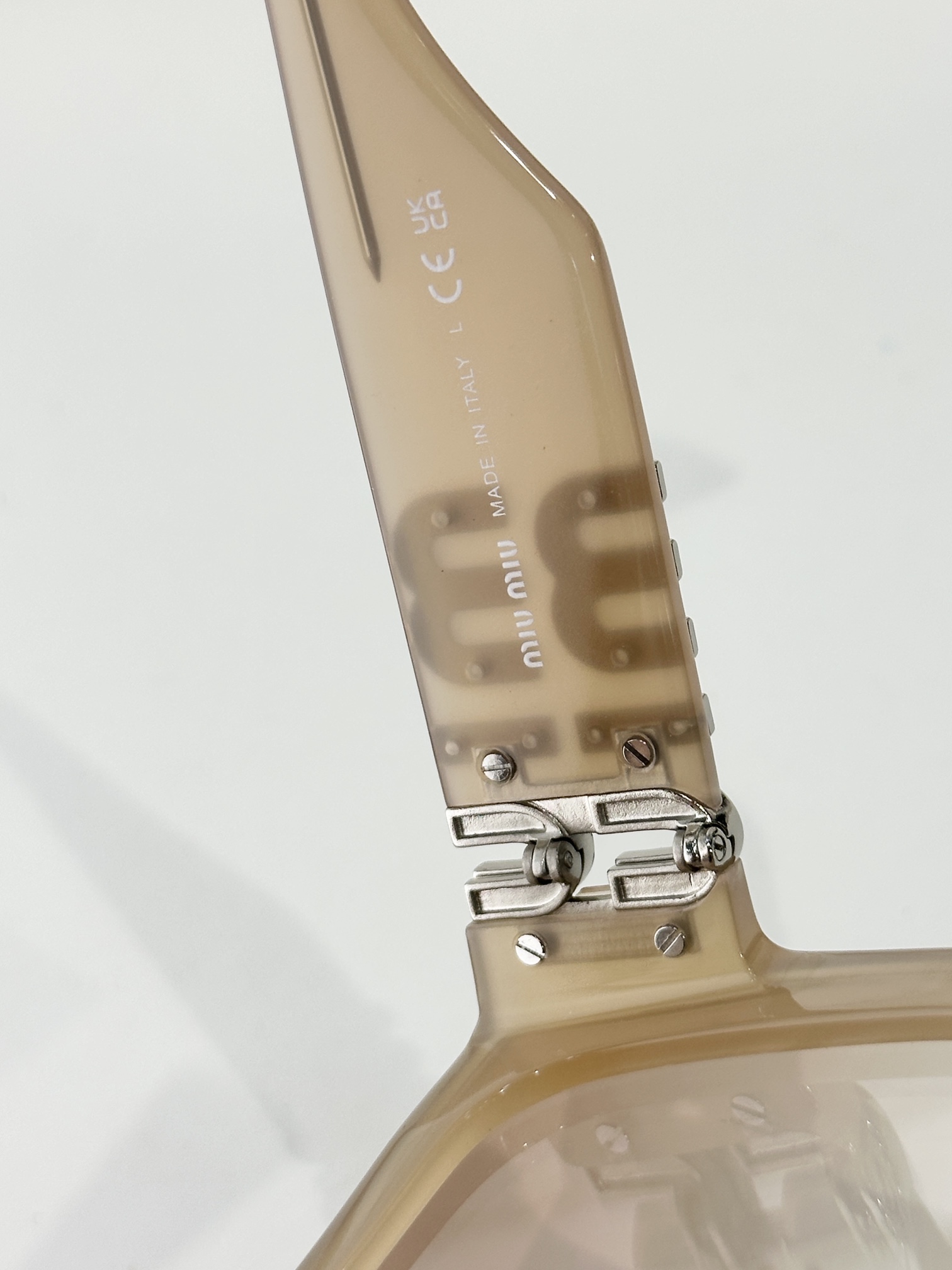 MIU MI*MODEL:SMU 081ZSIZE：56口18-135