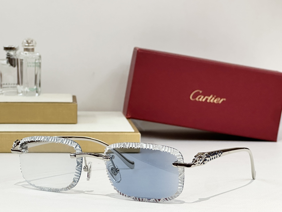  Cartier
MOD：CT08568
Size：56口18 135

